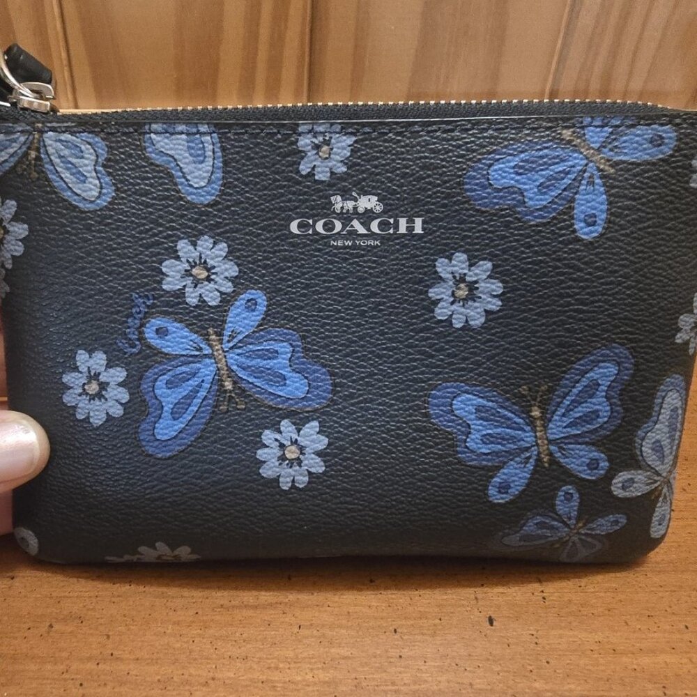 LIKE NEW! Authentic Coach corner zip wristlet  - Butterfly Print